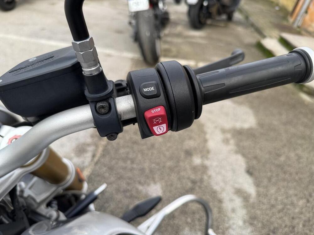 Bmw R nineT (2021 - 24) (7)