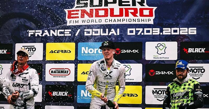 Mondiale SuperEnduro. Billy Bolt: &egrave; pi&ugrave; importante il sesto Titolo o il primo figlio? [VIDEO]