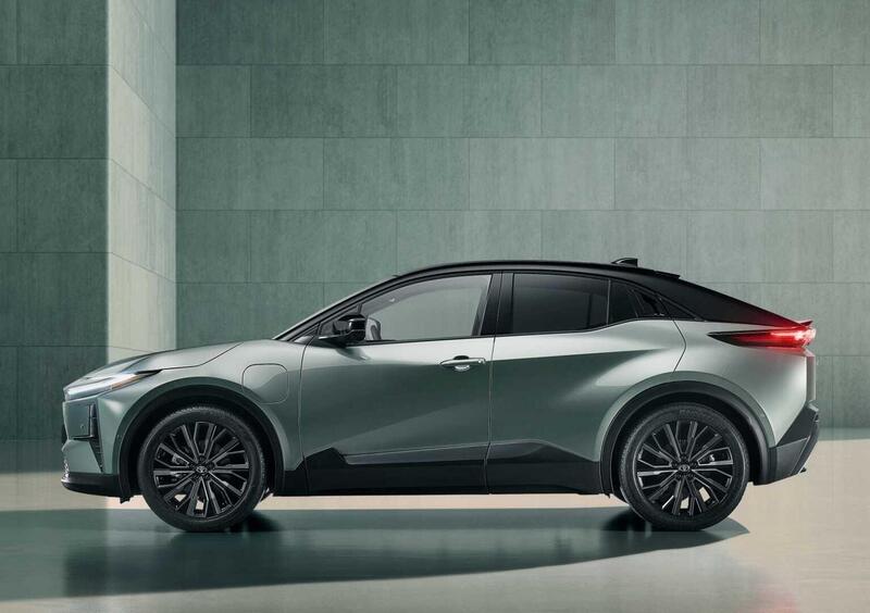 Toyota Toyota C-HR+ (2025-->>) (7)