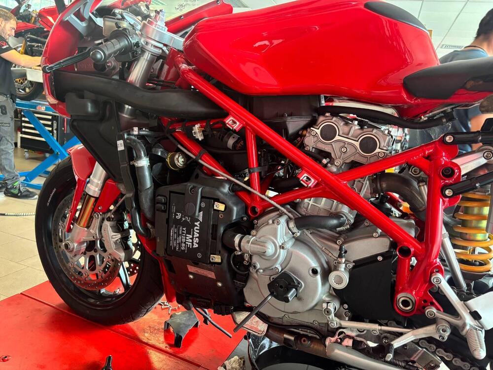 Ducati 999 (2005 - 06) (9)