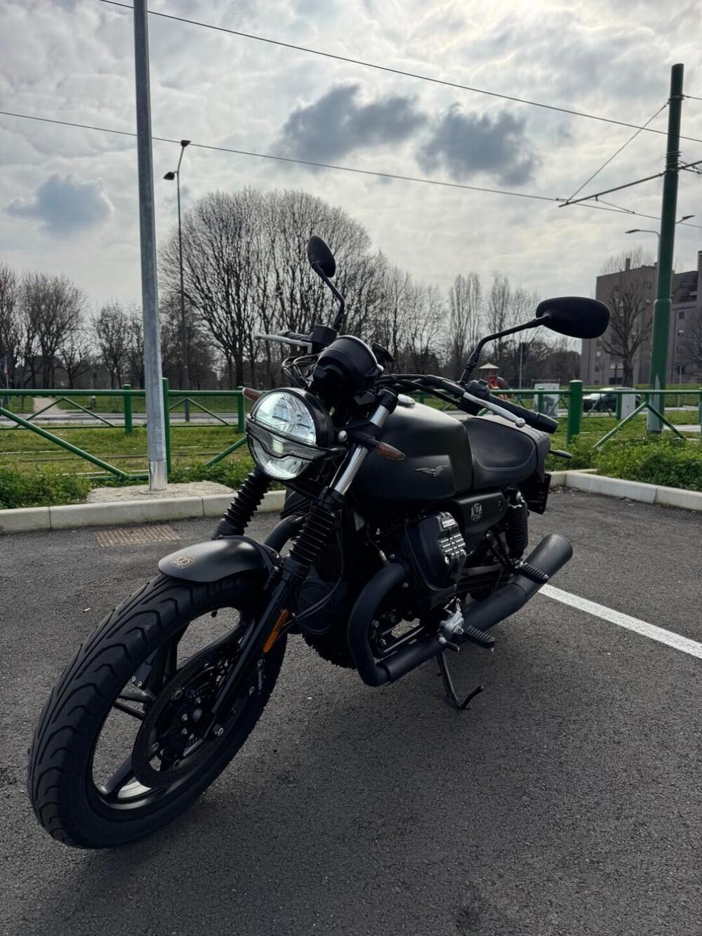 Moto Guzzi V7 850 Stone Special Abs (2021) (6)