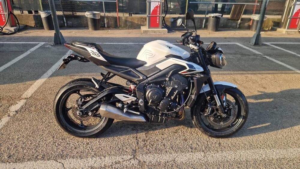 Triumph Street Triple 765 R (2023 - 26)