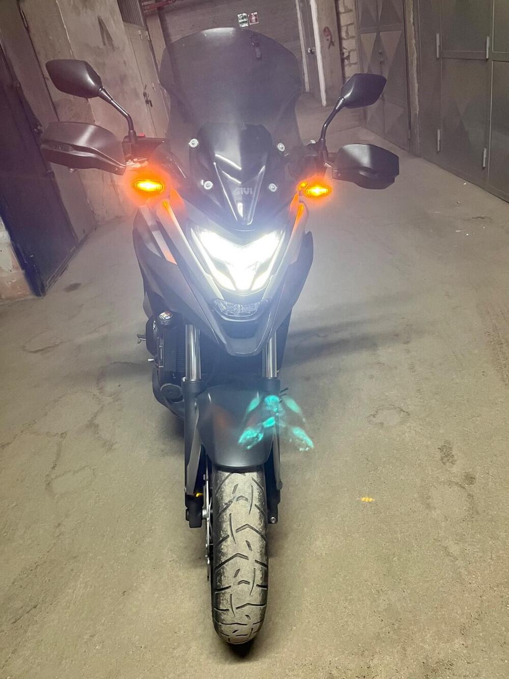 Honda NC 750 X DCT Urban (2021 - 24) (6)