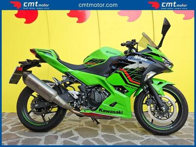 Kawasaki Ninja 400 Performance (2023) usata