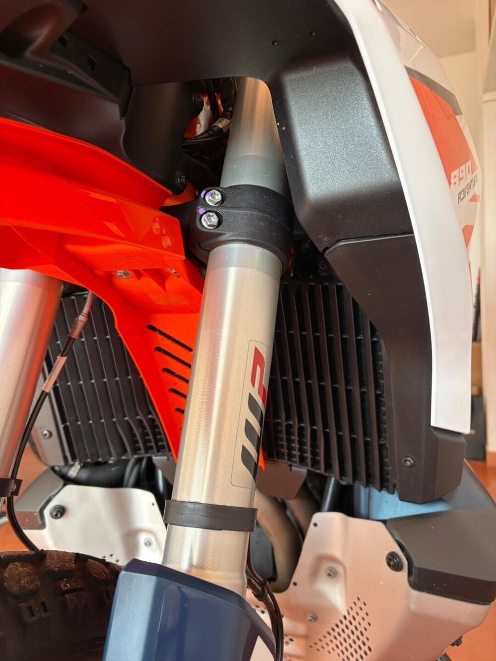 KTM 890 Adventure R (2025 - 26) (3)