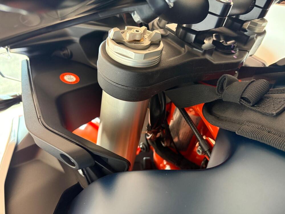 KTM 890 Adventure R (2025 - 26) (15)