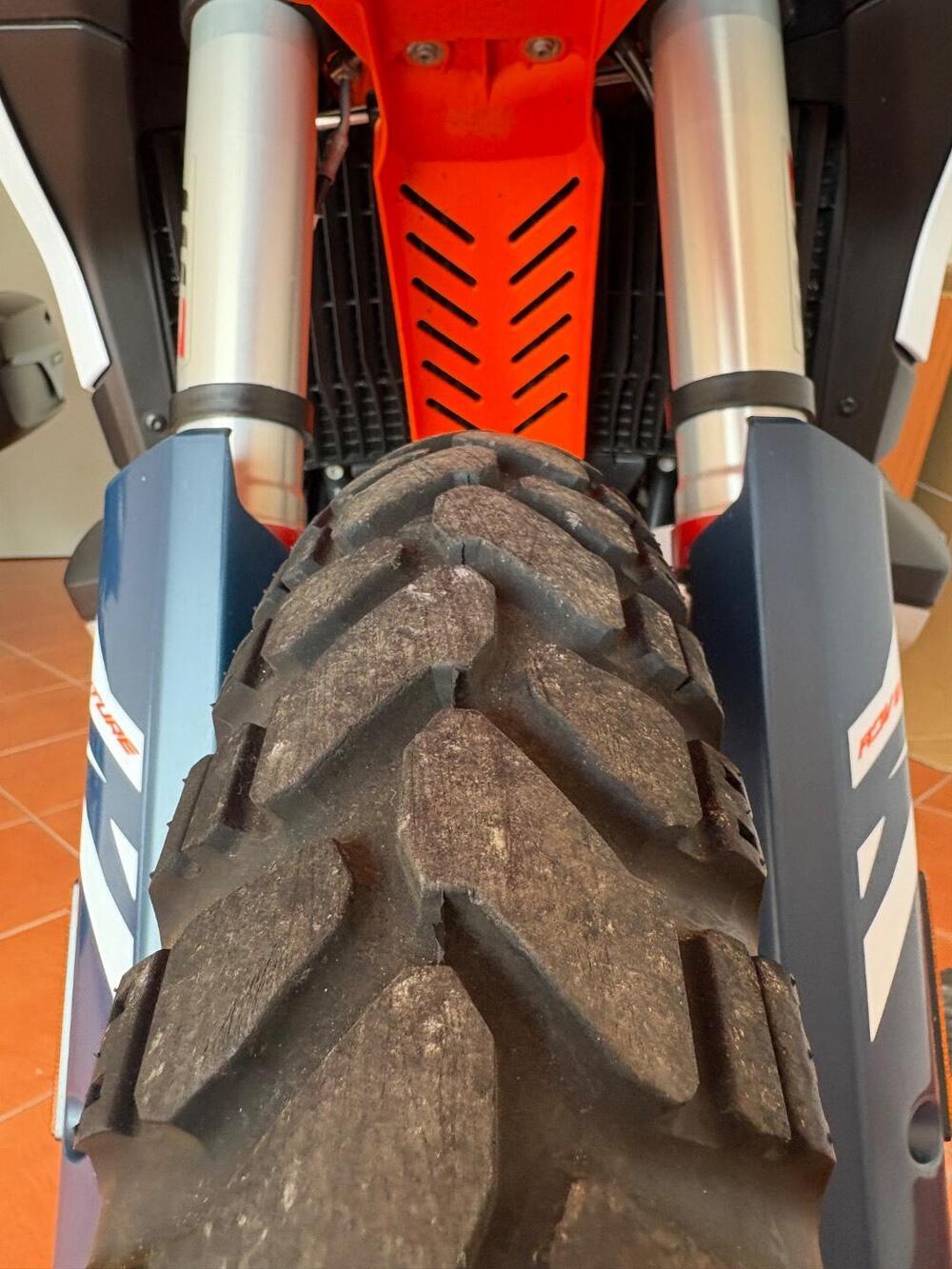 KTM 890 Adventure R (2025 - 26) (20)