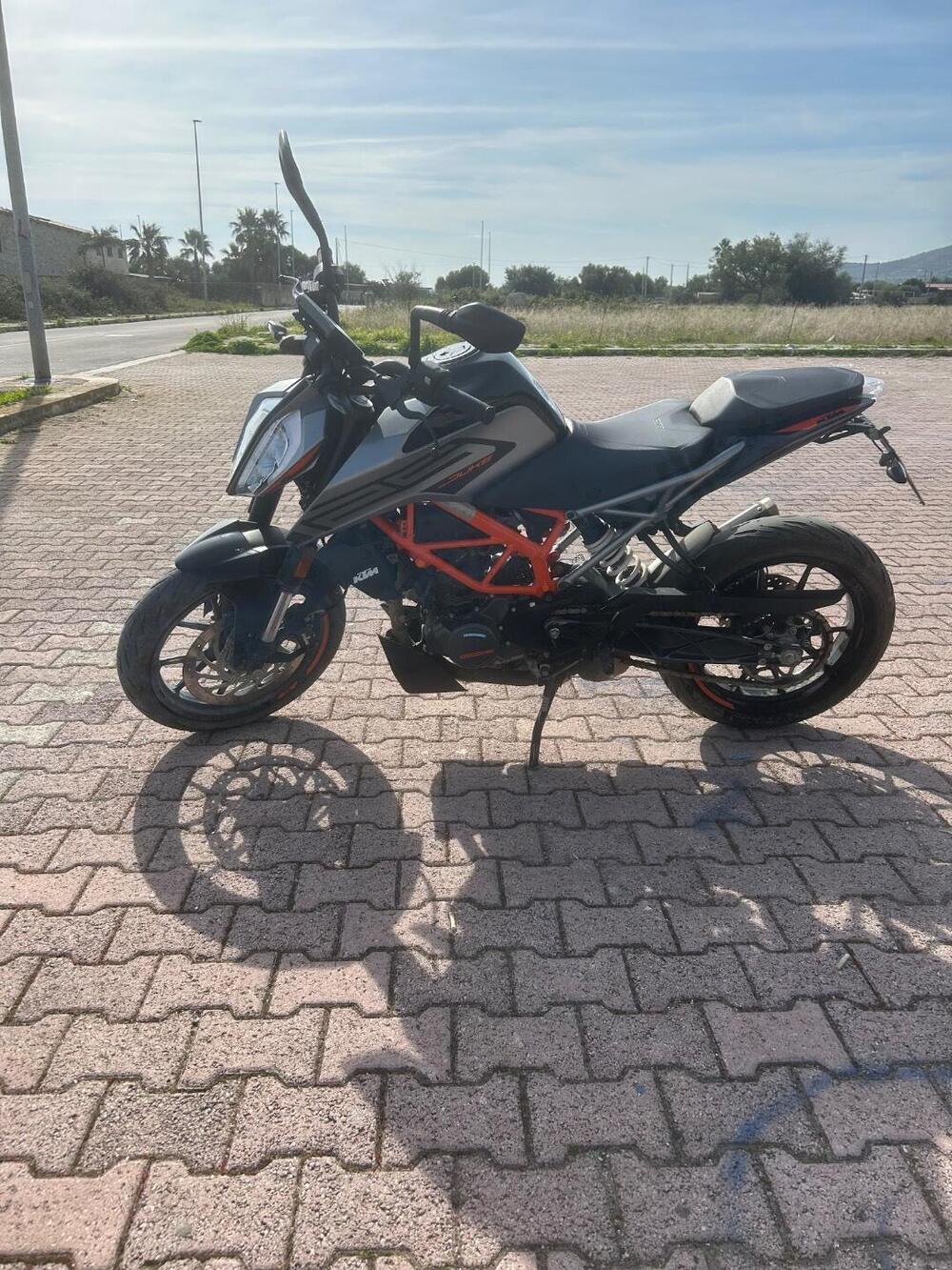 KTM 125 Duke (2021 - 23) (4)