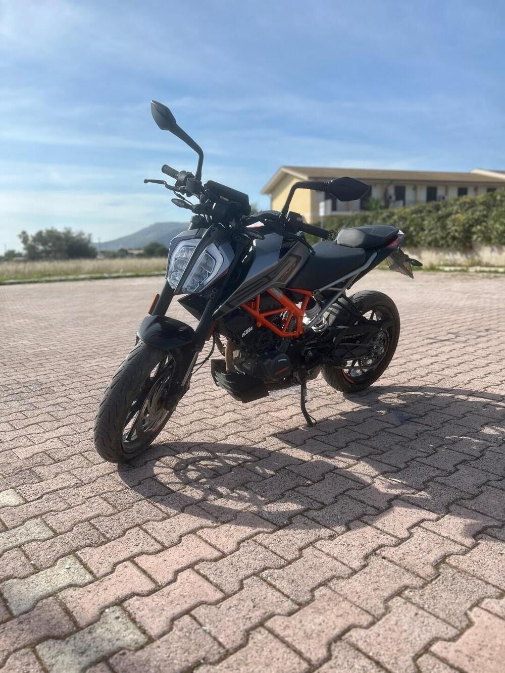 KTM 125 Duke (2021 - 23) (5)