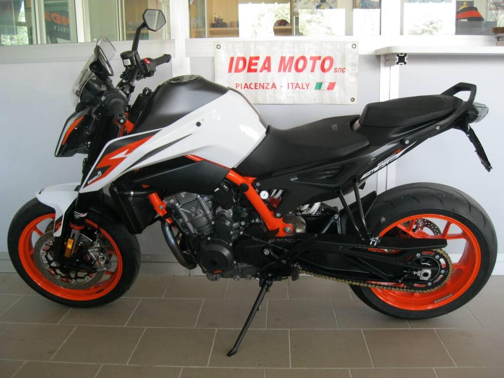 KTM 890 Duke R (2020) (2)