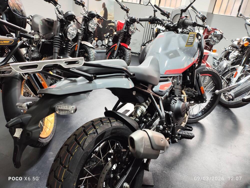 Royal Enfield Himalayan 450 (2024 - 26) (2)