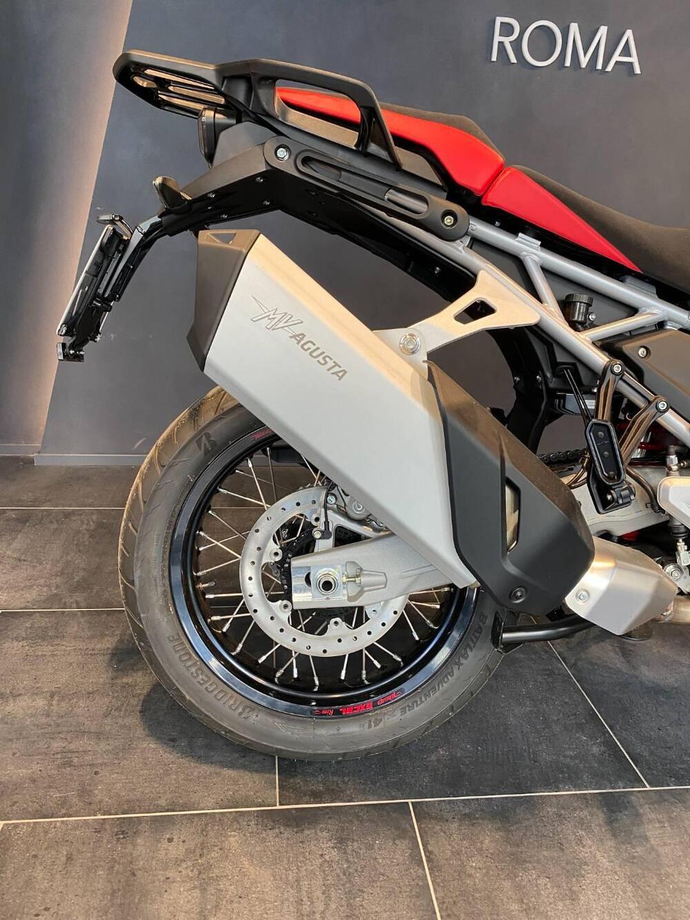 MV Agusta LXP Enduro Veloce (2024 - 25) (6)