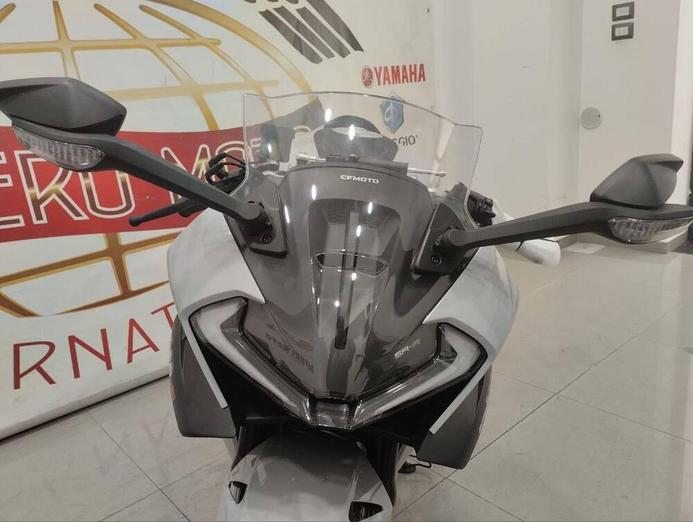 CFMOTO 675SR-R (2025 - 26) (5)