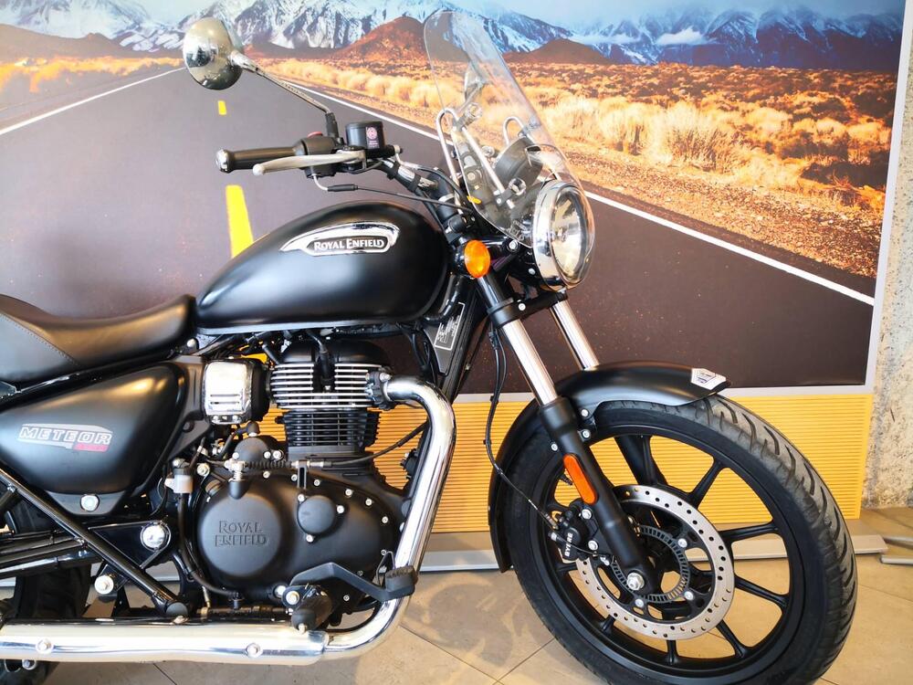 Royal Enfield Meteor 350 (2021 - 26) (4)