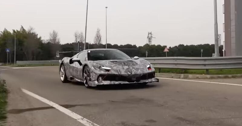 Ferrari 296CS: oltre 900 CV per la nuova supercar estrema di Maranello