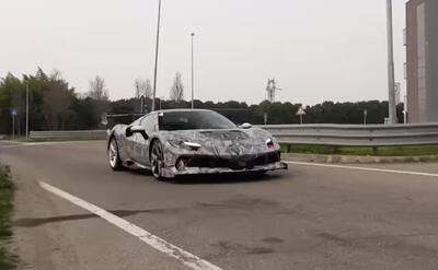 Ferrari 296CS: oltre 900 CV per la nuova supercar estrema di Maranello