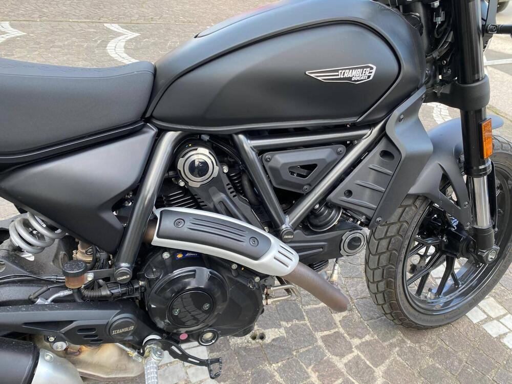 Ducati Scrambler 800 Icon Dark (2025 - 26) (8)