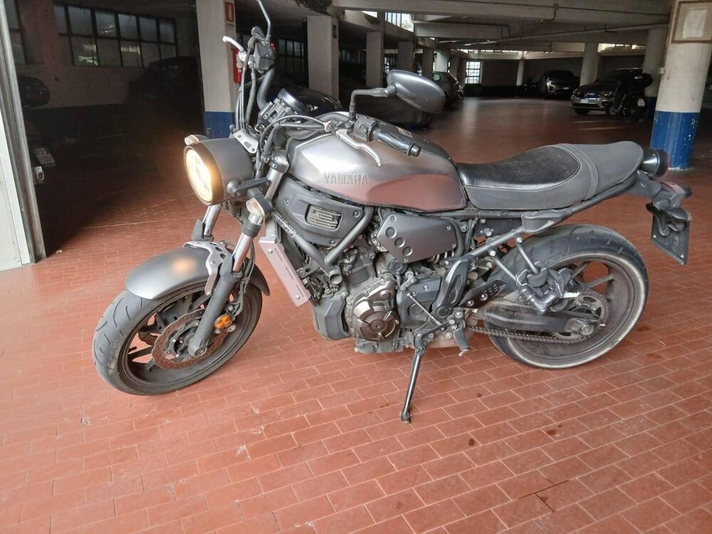 Yamaha XSR 700 ABS (2016 - 20) (3)