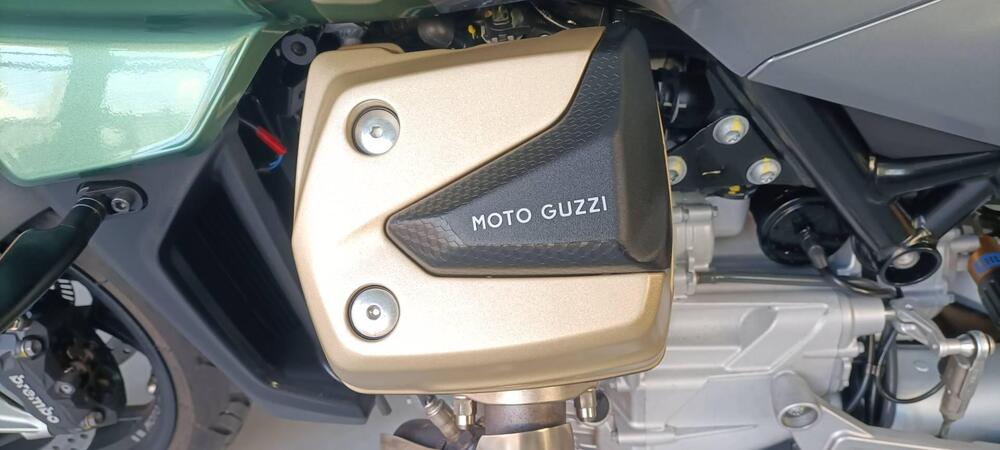 Moto Guzzi V100 Mandello S (2025 - 26) (6)