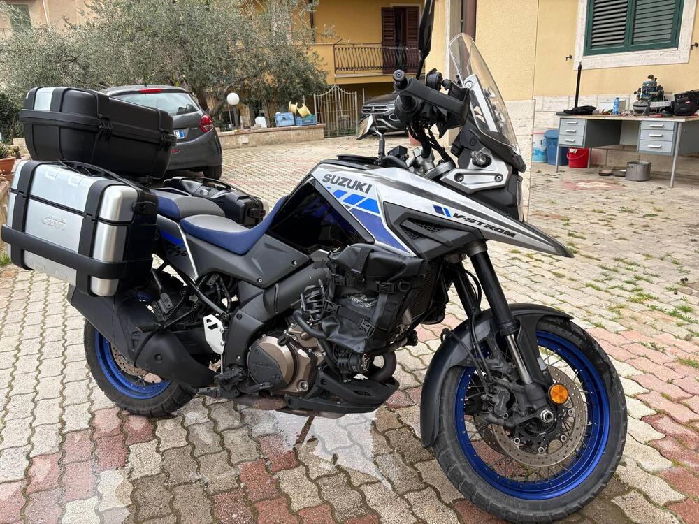 Suzuki V-Strom 1050XT Pro (2020 - 23) (3)