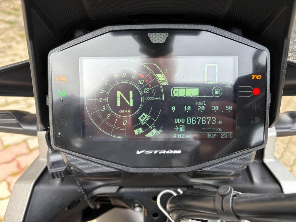 Suzuki V-Strom 1050XT Pro (2020 - 23) (6)