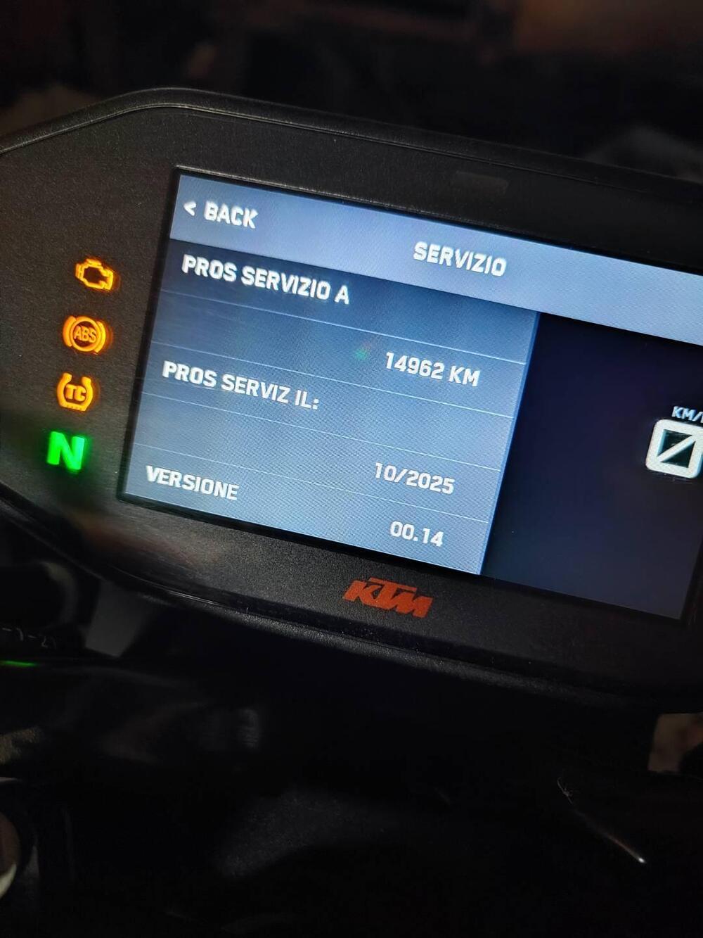 KTM 890 Duke (2021 - 23) (7)