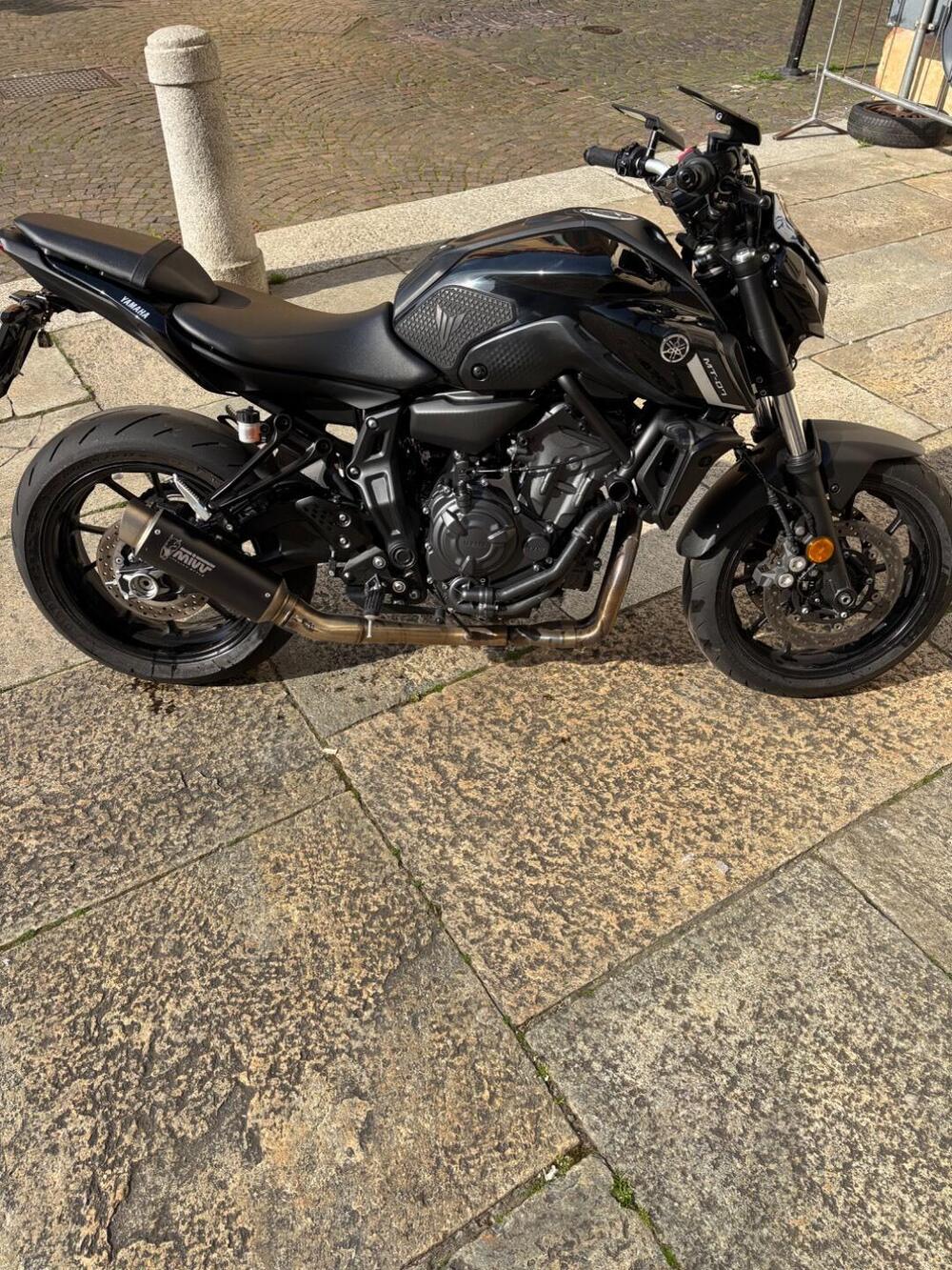 Yamaha MT-07 Pure (2023 - 25)