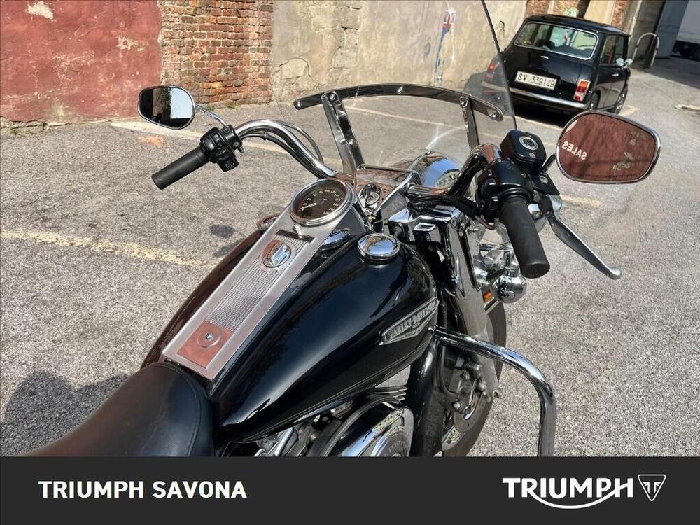 Harley-Davidson 1450 Road King Classic (2003 - 05) - FLHRCI (11)