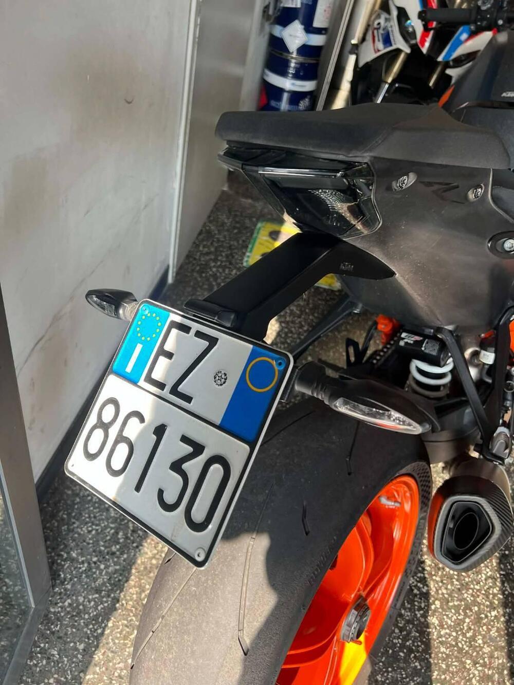 KTM 1290 Super Duke R (2022 - 23) (6)