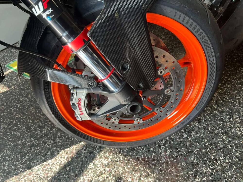 KTM 1290 Super Duke R (2022 - 23) (14)