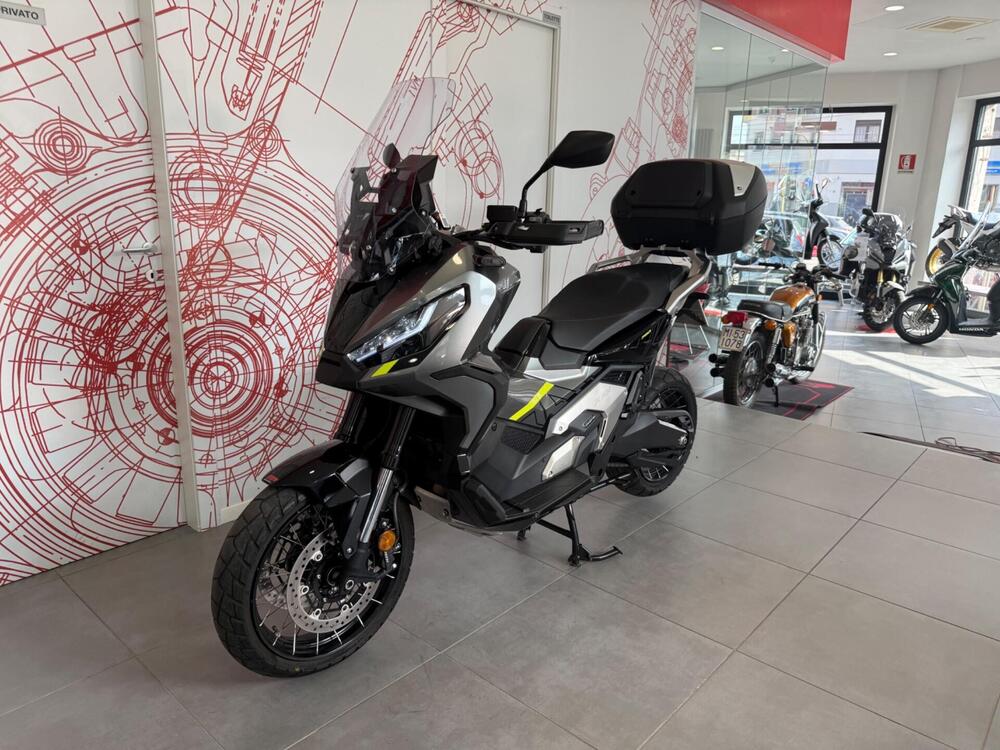Honda X-ADV 750 DCT (2021 - 24) (5)