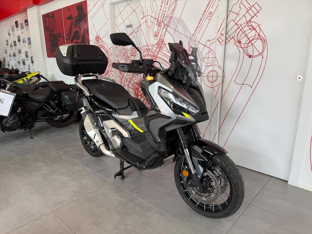 Honda X-ADV 750 DCT (2021 - 24) (2)