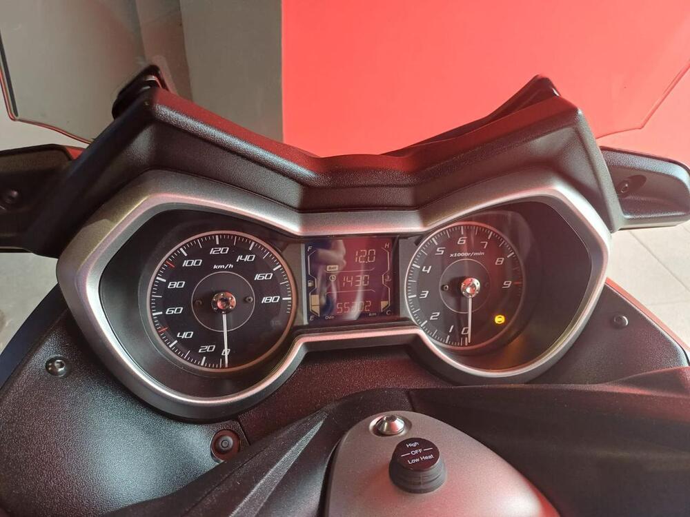 Yamaha X-Max 400 ABS (2017 - 20) (5)