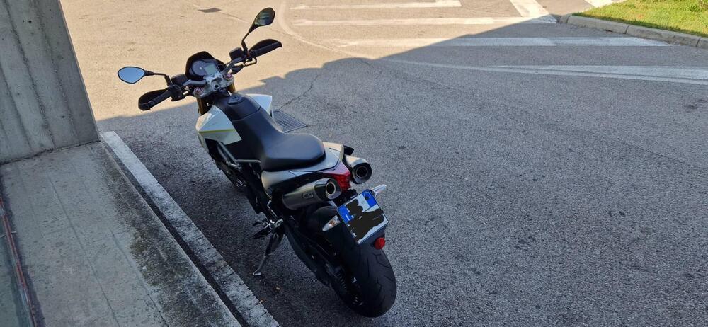 Aprilia Dorsoduro 750 ABS (2009 - 17) (3)