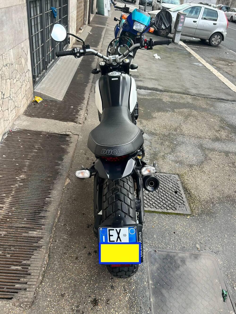 Ducati Scrambler 800 Icon Dark (2021 - 22) (5)