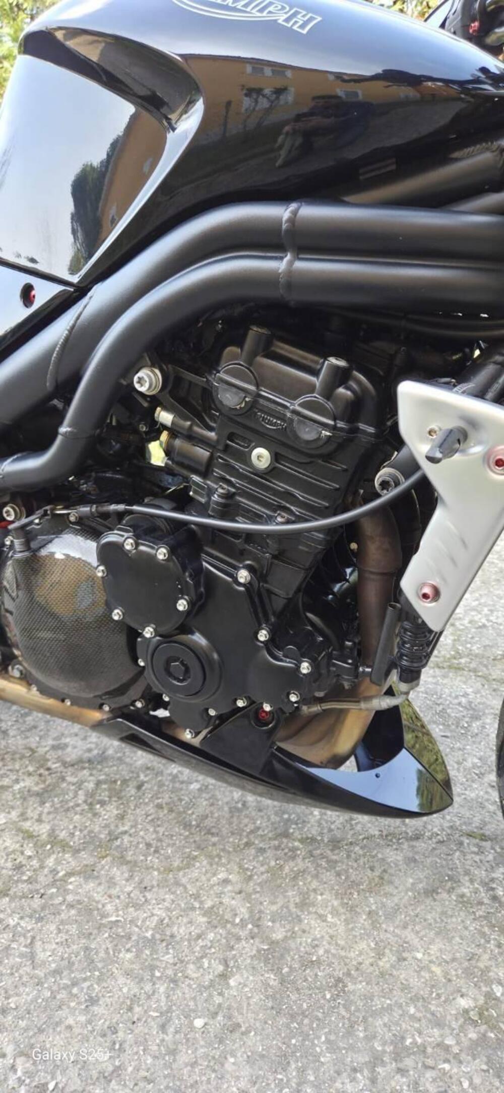 Triumph Speed Triple 1050 (2005 - 11) (7)