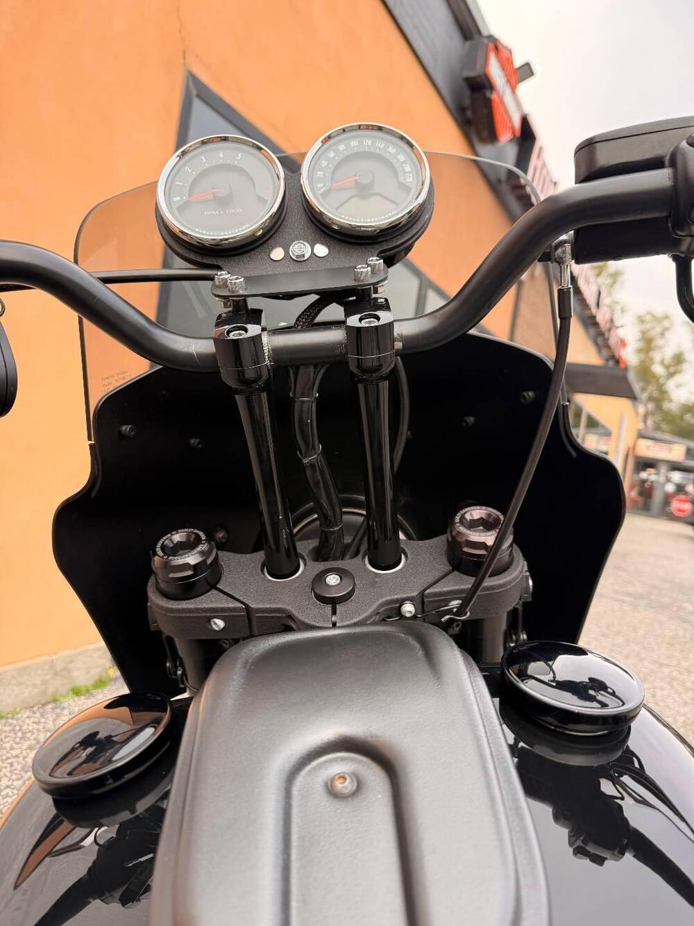 Harley-Davidson 114 Low Rider S (2020) - FXLRS (12)