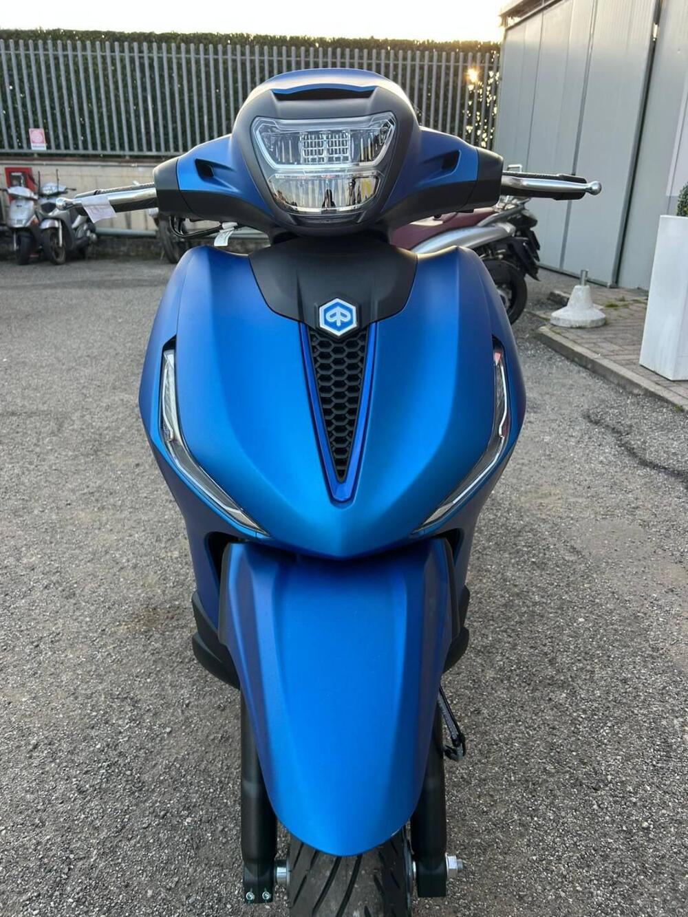 Piaggio Beverly 310 S (2025 - 26) (3)