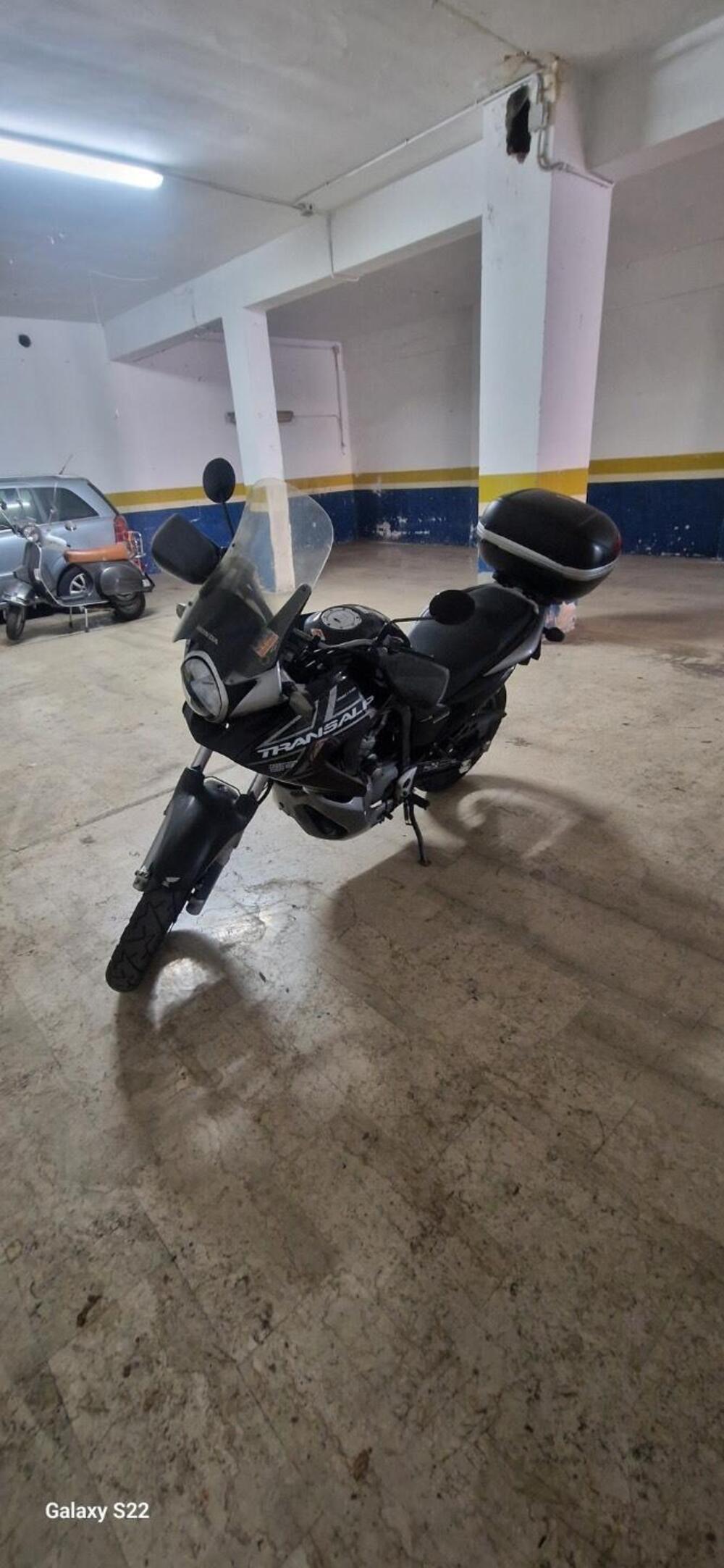 Honda Transalp XL 700 V ABS (2007 - 2013) (6)