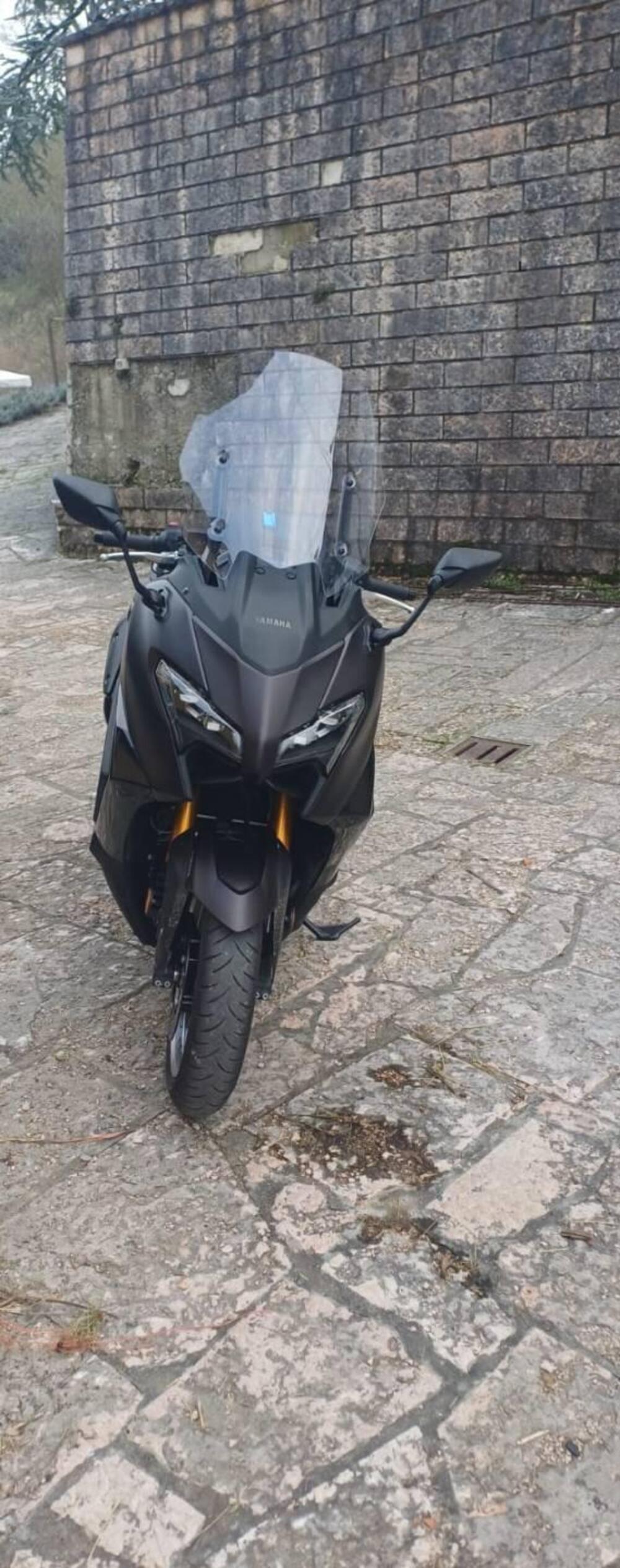 Yamaha T-Max 560 Tech Max (2025 - 26) (4)