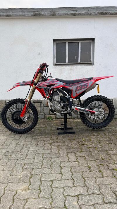 Honda CRF 450R (2023) usata