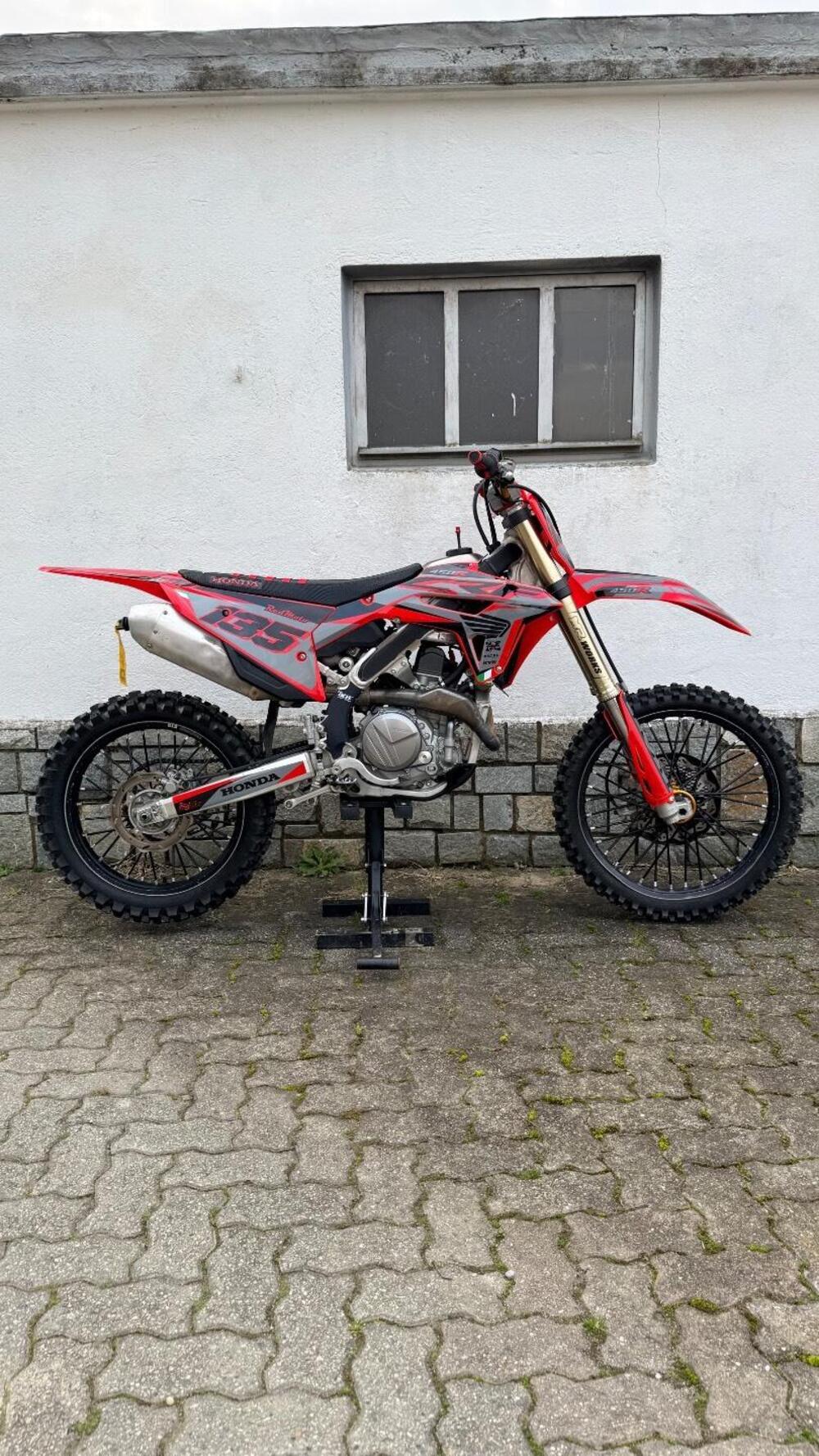 Honda CRF 450R (2023) (2)