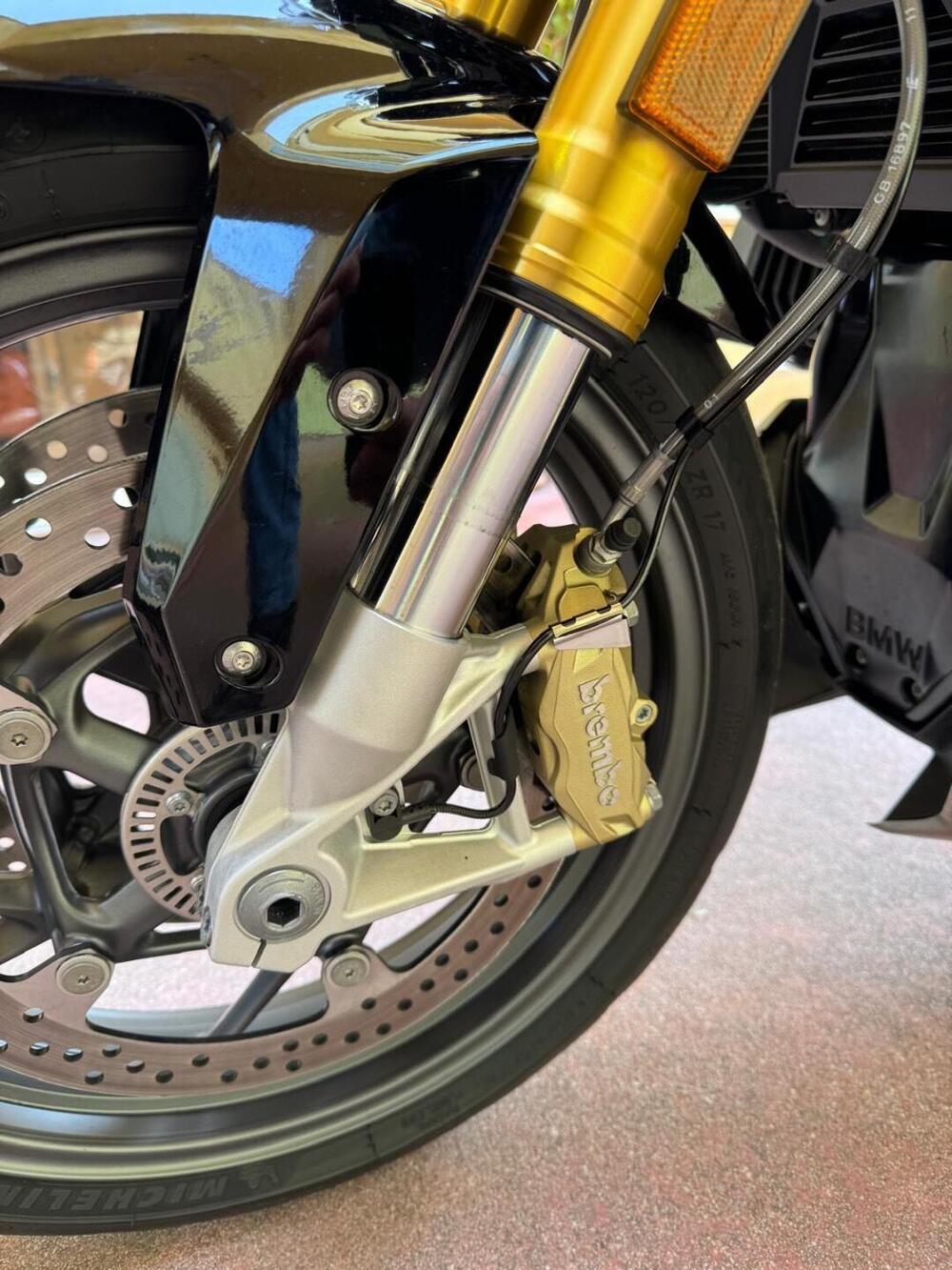 Bmw R 1250 R (2021 - 25) (4)