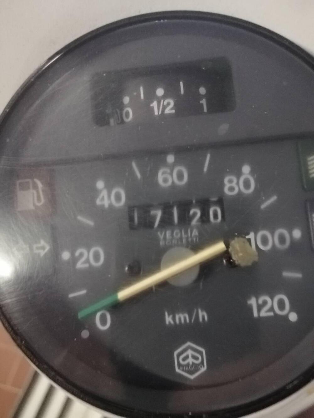 Piaggio VESPA PX 150 E (2)