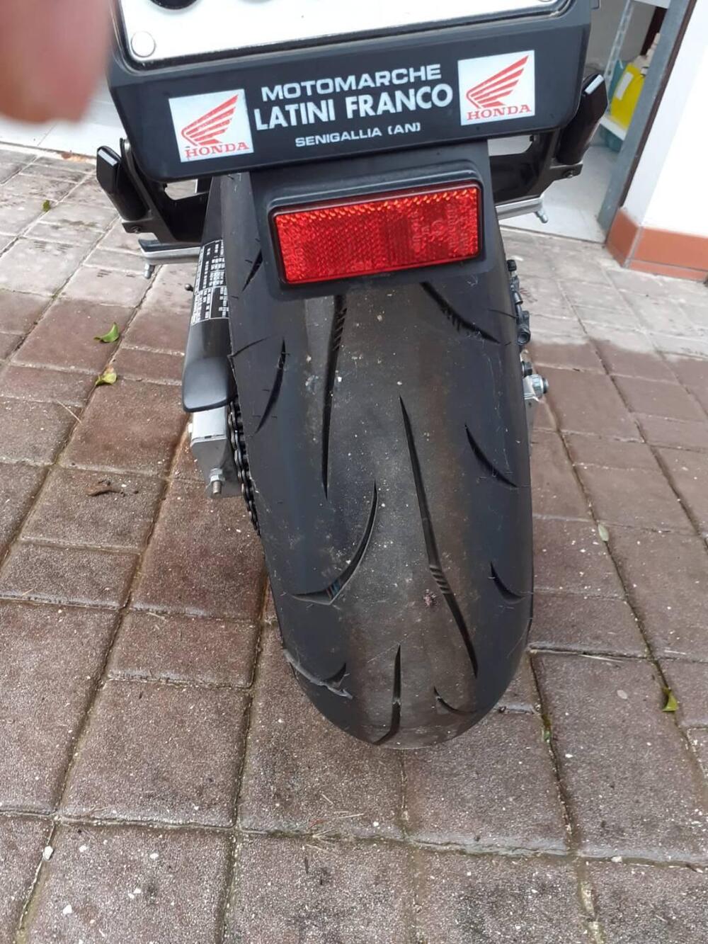 Honda Hornet 600 (2000 - 02) (5)