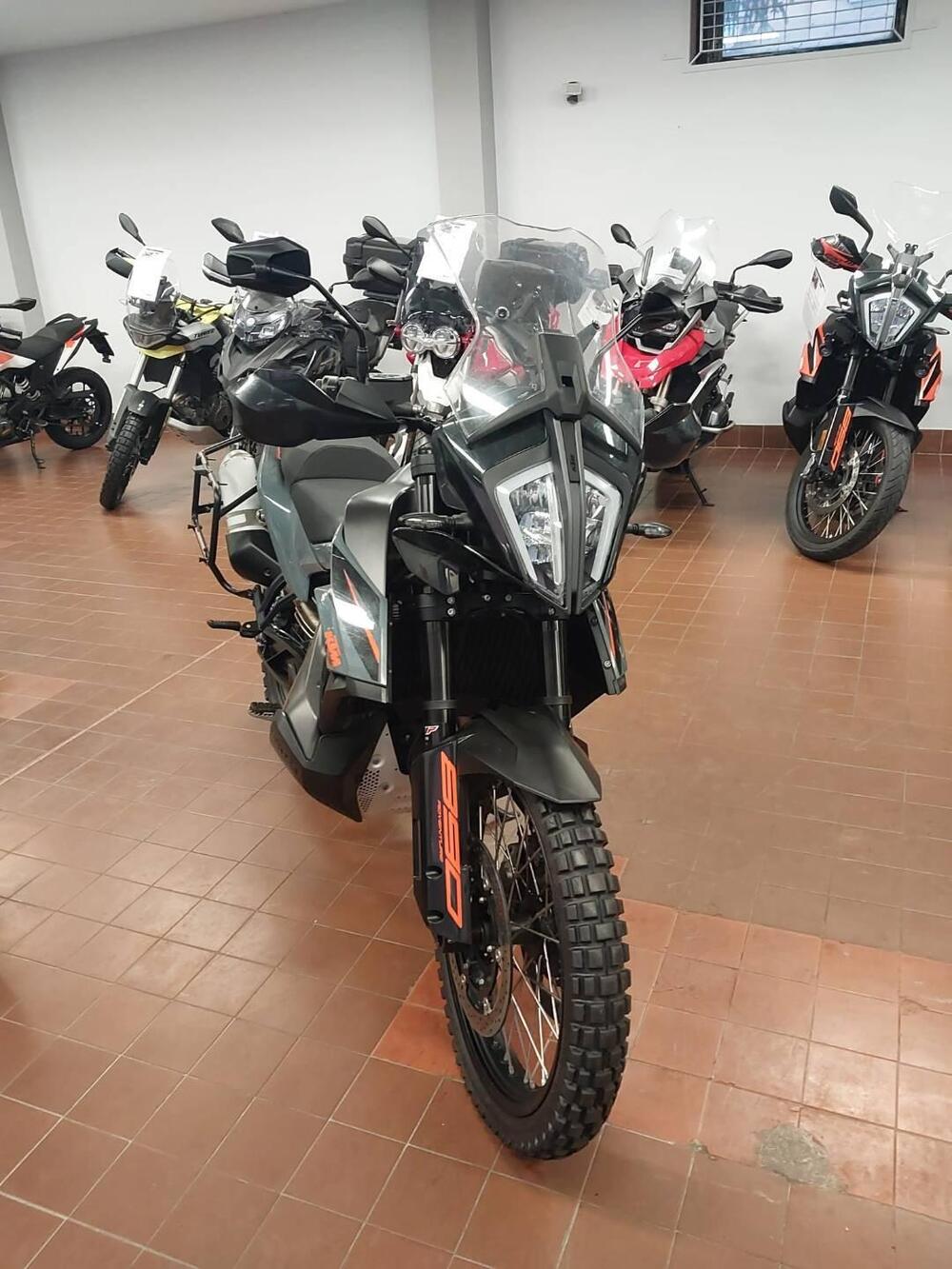 KTM 890 Adventure (2022) (2)