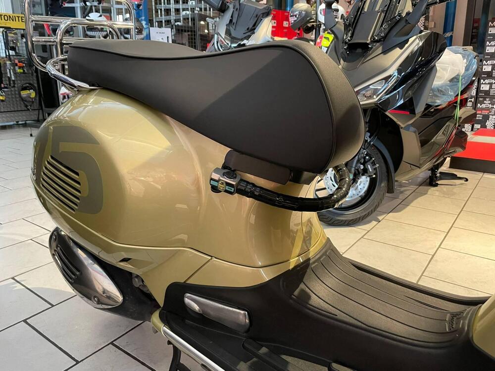 Vespa GTS 300 Hpe Super Tech (2019) (3)
