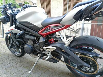Triumph Street Triple R (2017 - 20) usata