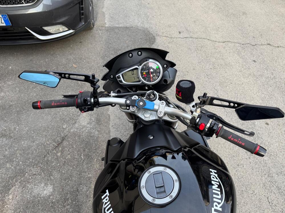 Triumph Speed Triple 1050 (2005 - 11) (5)