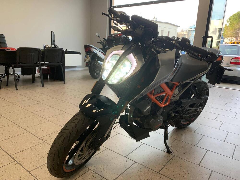 KTM 125 Duke (2024 - 25) (6)